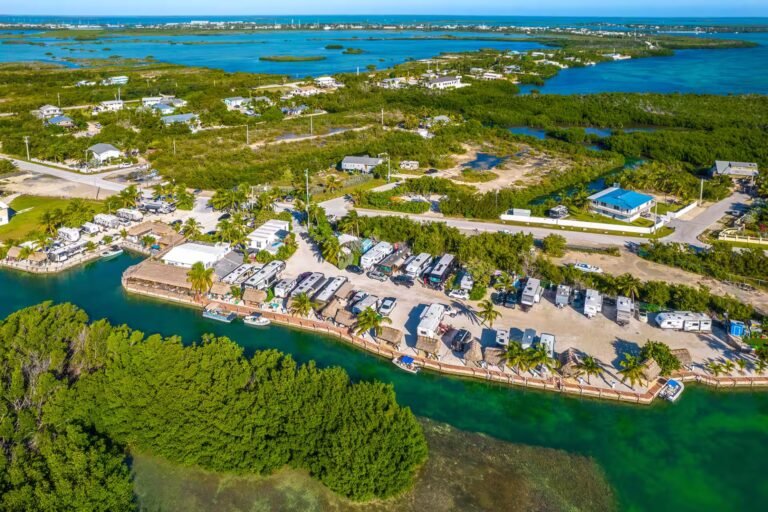 comfortable, Manufactured homes for rent, GeigerKeyMarina, living, modern, mobile homes