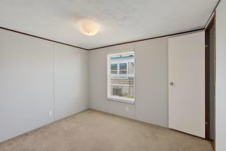 getLLYPb, living, Parakeet Communities, mobile homes, safe, homes