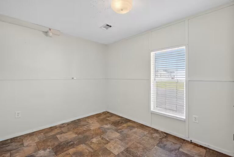 Manufactured homes for rent, Manufactured homes for sale, mhp, getLgIom, comfortable, modern