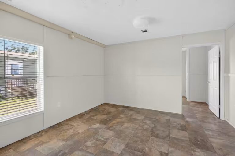 mhp, mobile homes, getQaGZCp, safe, Parakeet Communities, modern