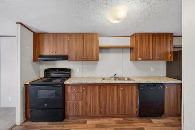 safe, modern, homes, mobile homes, getWhU, Manufactured homes