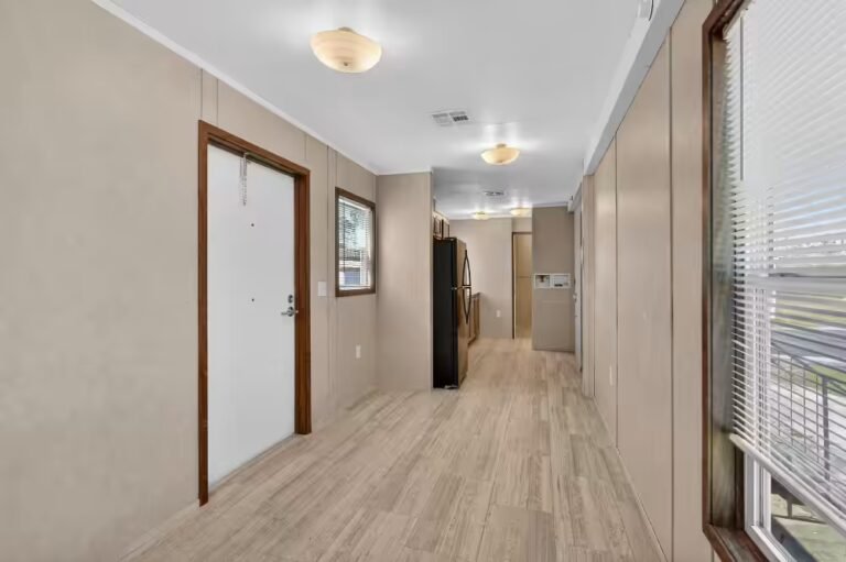 modern, getdnvgpc, mobile homes, safe, Parakeet Communities, living