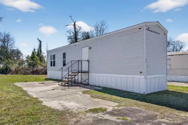 getvyICVk, homes, mobile homes, mhp, Parakeet Communities, modern