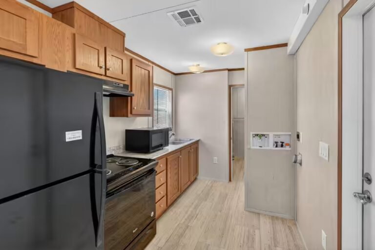 Manufactured homes for rent, modern, getrRcNXA, Parakeet Communities, safe, living